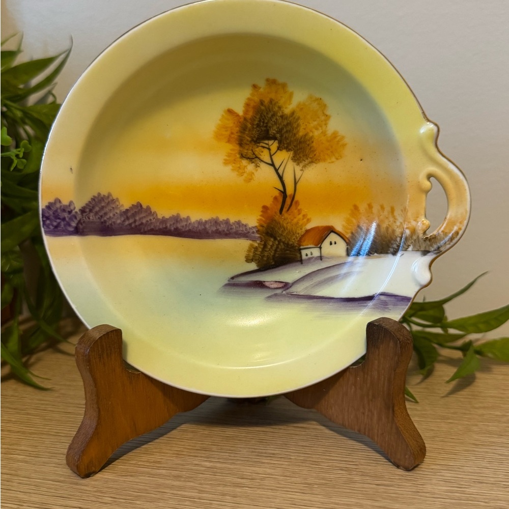 Meito China Hand Painted Plate